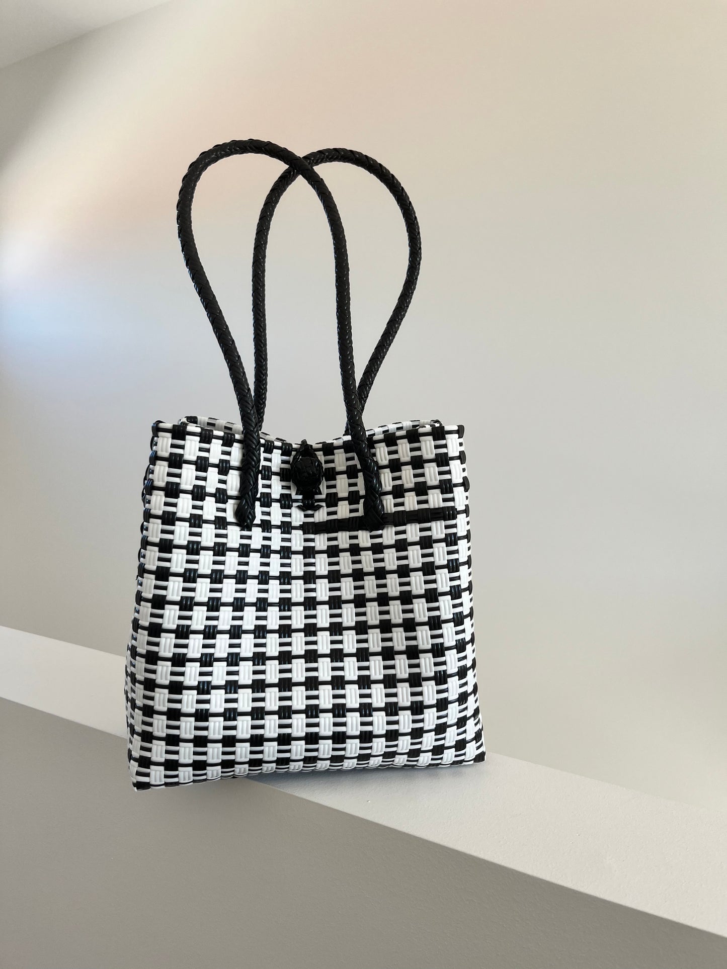 AYU MEDIUM TOTE